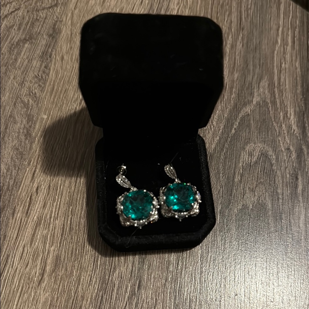 Elegant Silver and Green Drop Earrings